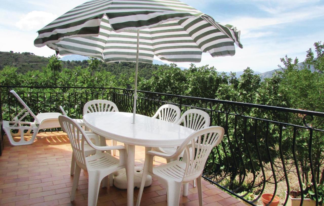 3 Bedroom Amazing In Valle Di Rostino Casapitti