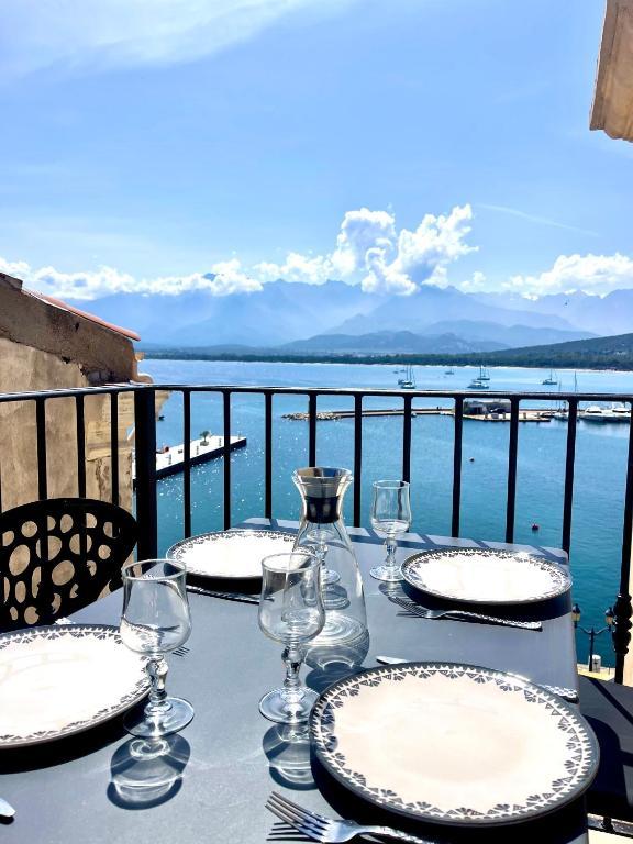 Duplex Vue Christophe Colomb 140m2 Apartment