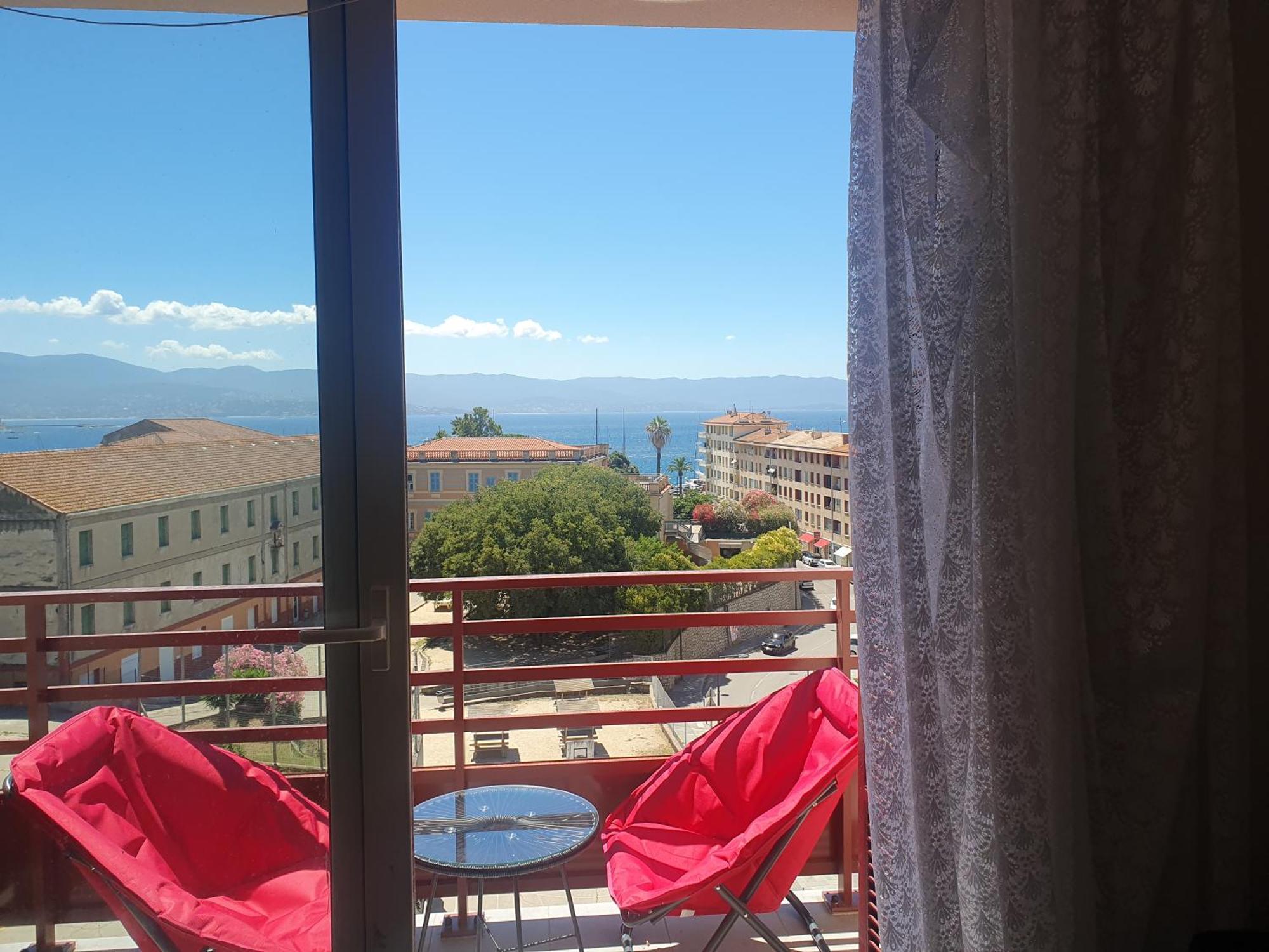 L Essentiel Apartment *