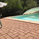Figari : Villa Arboree Avec Piscine