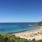 Ajaccio Magnifique T2 45m2 neuf 5 personnes Clim wifi stationnement gratuit centre ville plage à 300m