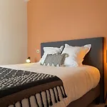 Les 3 Baigneuses : Appartement 2 Chambres, Neuf Proche De Toutes Commodites