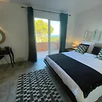 Villa Azura, Vue Panoramique Et Proche Mer A Santa Giulia, Piscine Chauffee