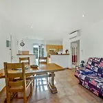 Appartement Moderne Vue Montagne A Sartene 49 M² Terrasse