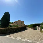 Residence Marie Diane - Appart Cote Piscine F