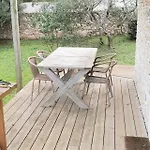 De Pierre Et De Bois