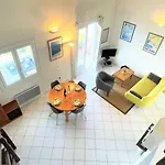 Appart. 3 Pieces Avec Terrasse Et Vue Mer A 500M Des Plages - Fr-1-61-536