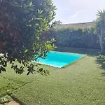 Magnifique Villa Avec Piscine En Bord De Mer