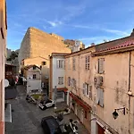 Appartement Spacieux En Face Du Port