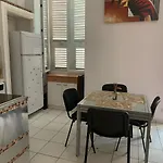 Studio Centre Ville Campinchi