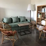 Appartement T3 A 2Mn De La Plage