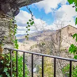 Gorgeous Apartment In Carcheto Brustico