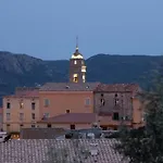 Villa 3 Pieces Avec Jardin Prive A Porto-Vecchio - Fr-1-62-162