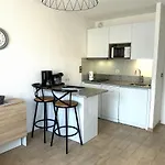Farniente Et Douceur En Plein Centre De Calvi