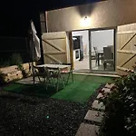 Studio Tout Equipe A La Nuitee Ou Plus,Proche Aeroport Bastia