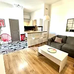 Spacious Cocoon Close To The Beach