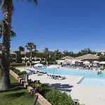 Spacious Apartment With Balcony On The East Coast Of Corsica
