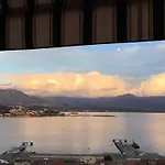 Ajaccio . Chambre Avec Vue