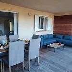 Appartement & Piscine Santa Giulia