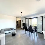Calenzana Appartement T3 Avec Vue Mer !