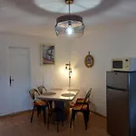 Appartement 60 M2 Climatise 2 Adultes Max Et 2 Enfants Piscine Partagee