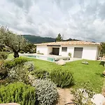 Villa Nasya, 8 Pers, Piscine Chauffee, 5 Mn Plage Voiture