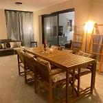 T3 Pour 6 Personnes Dans Residence Avec Piscine