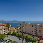 Ajaccio: Appartement Climatise 4 Pieces, 6 Couchages, Centre-Ville - Fr-1-61-509