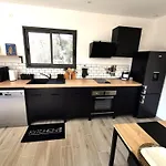 Appartement Jardin Et Piscine Les Anges Du Maquis Location Corse-Du-Sud
