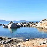 Air-Conditioned Apartment Beach Access On Foot