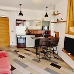 Magnifique Appartement Avec Balcon Vue Mer A L'Entree D'Ajaccio
