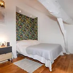 Gorgeous Apartment In Bastia With Kitchen