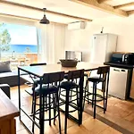 Appartement De Charme Avec Vue Mer Pour 4Personnes