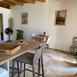 Tres Beau Studio Avec Terrasse