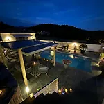 Studio, Piscine, 10 Min Des Plages, Ajaccio, Corse Du Sud,