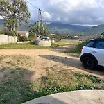 Bas De Villa Calme Et Agreable