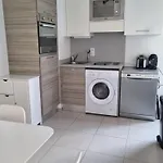 Magnifique Appartement Les Pieds Dans L'Eau Propriano