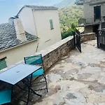 Charmant Studio