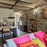 Ancienne Cave A Vin Renovee