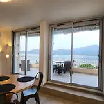 Appartement Sur La Baie, En Centre Ville