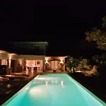Villa Olmeccia Piscine 14 M, Clim, Plein Sud