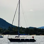Stlocavoile 4, Bateau Seuls A Bord