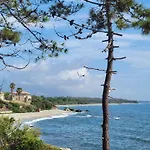 Residence Les Jardins De La Mer 20230 Marine De Bravonne