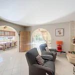 Maison A 2 Km D'Ile-Rousse, 6 Pers., 3 Ch., Jardin Et Terrasses, Residence Securisee - Fr-1-719-47