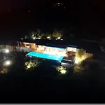 Villa Azaitu Suites