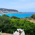 Ile Rousse Guardiola T2 Les Pieds Dans L Eau