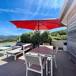 Appartement Avec Terrasse - Vue Imprenable !