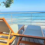 Maison De Bord De Mer Cap Corse