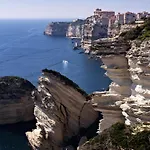 Mini Villa Duplex Bonifacio 70M2