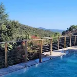 Paradiso T3 Vue Mer Piscine Partagee